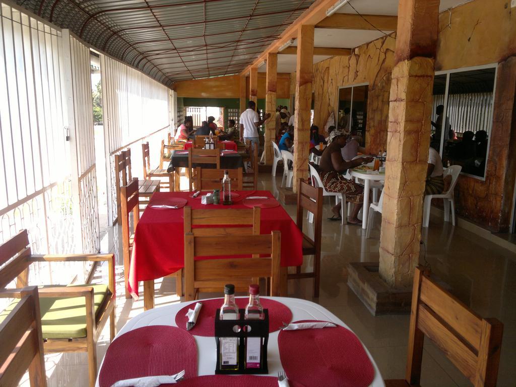 Manguela Light Mocambique Hotel Inhambane Exterior photo